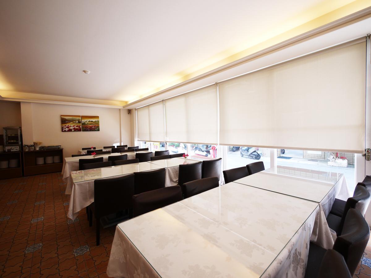 Emperor Hotel Καοσιούνγκ Εξωτερικό φωτογραφία